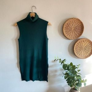 NWT Forest Green Adrianna Papell Turtle Neck Ribbed Tunic Sleeveless Sweater